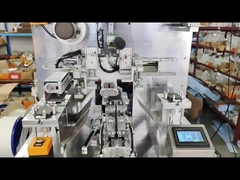 Máquina de empilhamento de células em forma de bolsa em forma de Z Equipamento de bateria de lítio Operação HMI